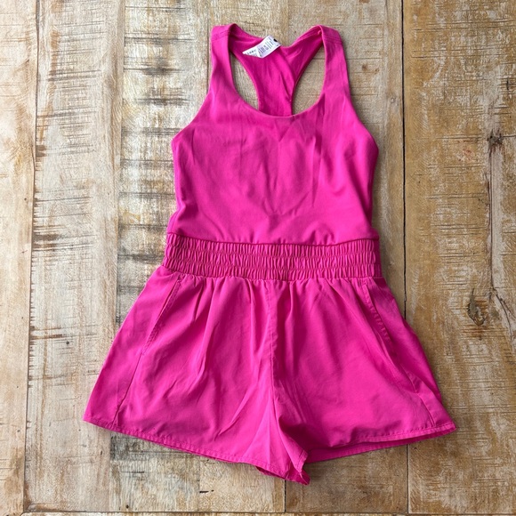 Yogalicious Other - NWOT Yogalicious Girls Romper M(10)